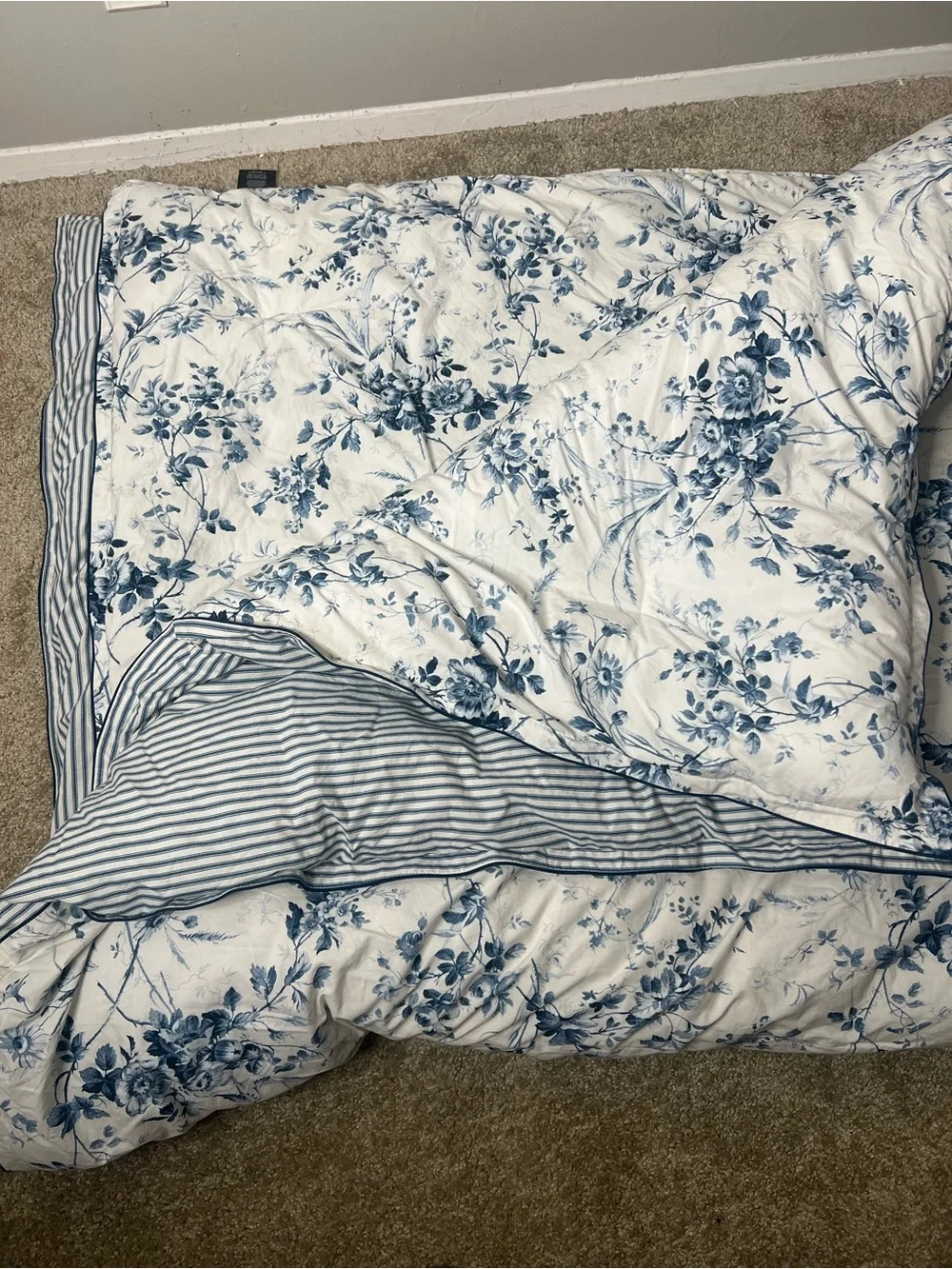 Ralph Lauren Annie floral queen comforter reversible